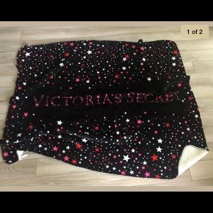 Victoria's Secret Bedding - NWT Victoria’s Secret Stars Sherpa Blanket 50x60 Victoria's Secret Bedding - NWT Victoria’s Secret Stars Sherpa Blanket 50x60